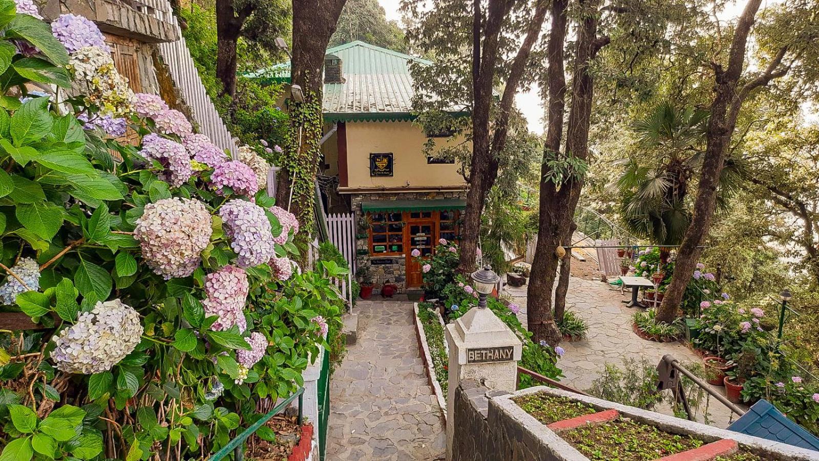 La Villa Bethany Mussoorie Ngoại thất bức ảnh